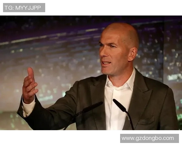 2019年失意足球明星的逆境与反思：从辉煌到低谷的心路历程